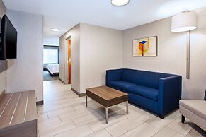 Holiday Inn Express Hotel & Suites Belleville by IHG