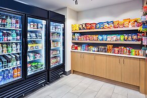 Holiday Inn Express Hotel & Suites Belleville by IHG