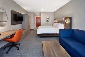 Holiday Inn Express Hotel & Suites Belleville by IHG