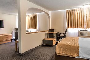 Brentwood Inn Clinton
