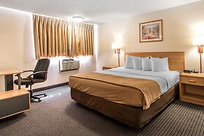 Brentwood Inn Clinton