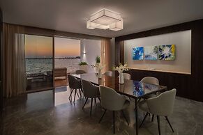 Conrad Maldives Rangali Island