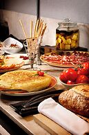 Wilson Boutique Hotel