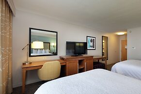 Hampton Inn & Suites Austin-Airport