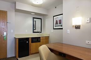Hampton Inn & Suites Austin-Airport