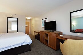 Hampton Inn & Suites Austin-Airport