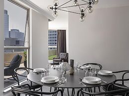 Mantra 2 Bond Street Sydney