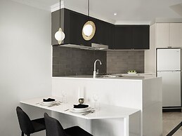 Mantra 2 Bond Street Sydney