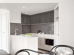 Mantra 2 Bond Street Sydney