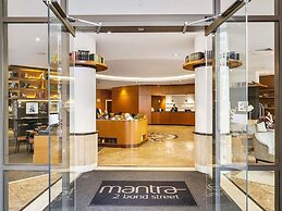 Mantra 2 Bond Street Sydney