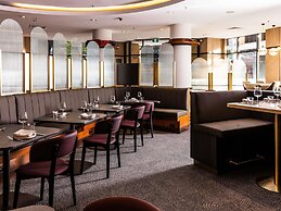 Mantra 2 Bond Street Sydney