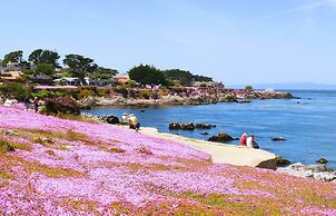 Sea Breeze Inn And Cottages