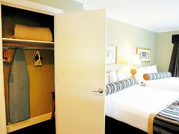 Sea Breeze Inn And Cottages