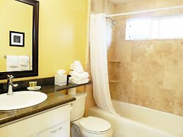 Sea Breeze Inn And Cottages