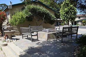 Sea Breeze Inn And Cottages
