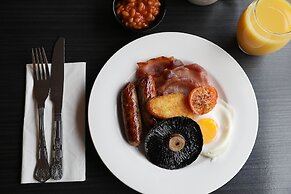 Elmbank York, Tapestry Collection by Hilton