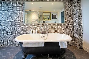 Elmbank York, Tapestry Collection by Hilton