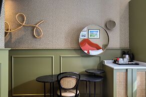 Elmbank York, Tapestry Collection by Hilton