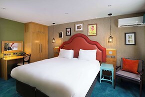 Elmbank York, Tapestry Collection by Hilton