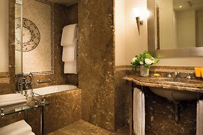 Rocco Forte Hotel Savoy