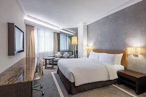 Gateway, Marco Polo Hotel