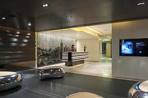 Gateway, Marco Polo Hotel