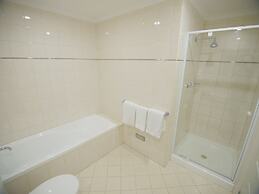 Quality Apartments Adelaide Central