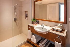 OUTRIGGER Fiji Beach Resort