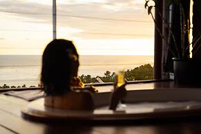 OUTRIGGER Fiji Beach Resort