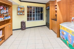 Ramada by Wyndham Ontario