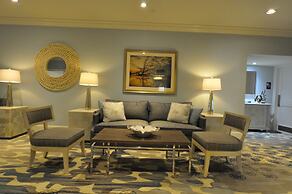 Palmera Inn and Suites