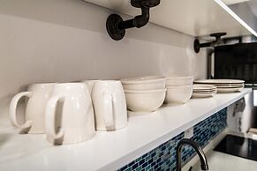 Palmera Inn and Suites