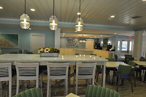 Palmera Inn and Suites