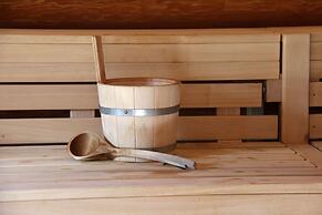 Crowne Plaza Helsinki by IHG