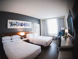 Delta Hotels by Marriott Cincinnati Sharonville