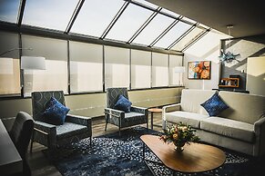 Delta Hotels by Marriott Cincinnati Sharonville