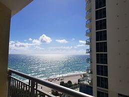 DoubleTree Resort & Spa by Hilton Ocean Point-N. Miami Beach
