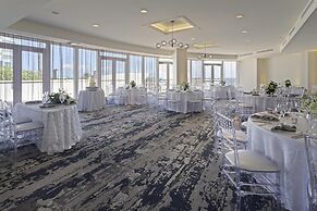 DoubleTree Resort & Spa by Hilton Ocean Point-N. Miami Beach