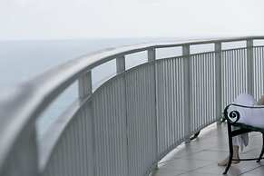 DoubleTree Resort & Spa by Hilton Ocean Point-N. Miami Beach