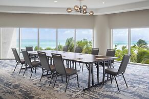 DoubleTree Resort & Spa by Hilton Ocean Point-N. Miami Beach