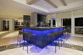 DoubleTree Resort & Spa by Hilton Ocean Point-N. Miami Beach