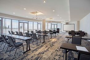 DoubleTree Resort & Spa by Hilton Ocean Point-N. Miami Beach
