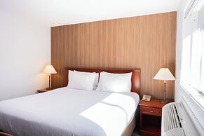 Travelodge by Wyndham Langley