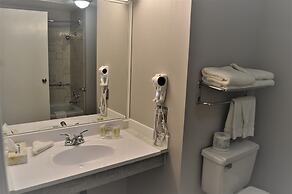 Travelodge by Wyndham Langley