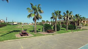 Ramada by Wyndham & Suites South Padre Island