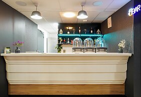 B&B HOTEL Paris Châtillon