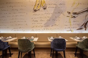 Hôtel Le Tourville by Inwood Hotels