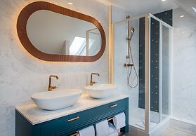 Hôtel Le Tourville by Inwood Hotels