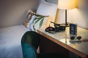 Hôtel Le Tourville by Inwood Hotels