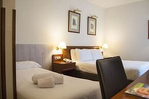 Hotel Zentral Gijón Rey Pelayo